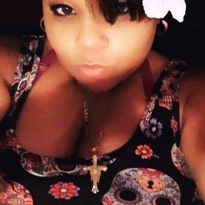 Meet your Posher, Latoya